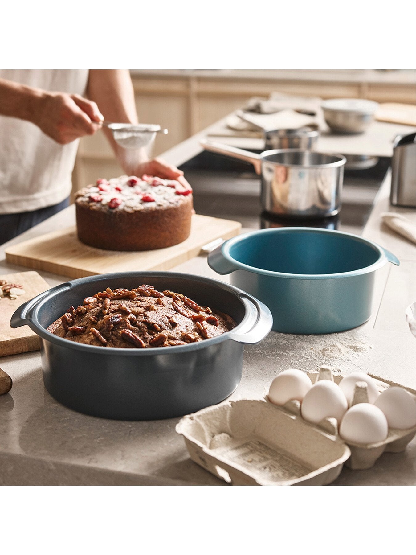 Nest Bake Round Cake Tins Set of 2