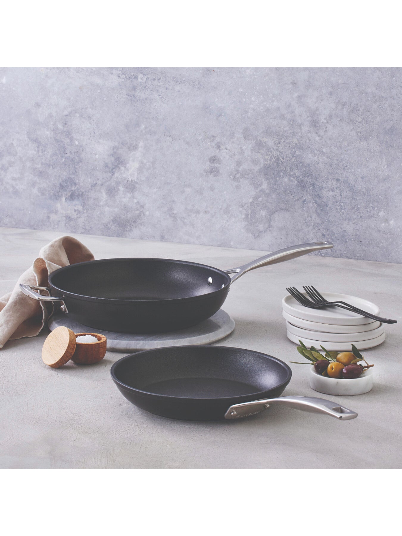 Toughened Non-Stick 2-piece Shallow Frying Pan Set