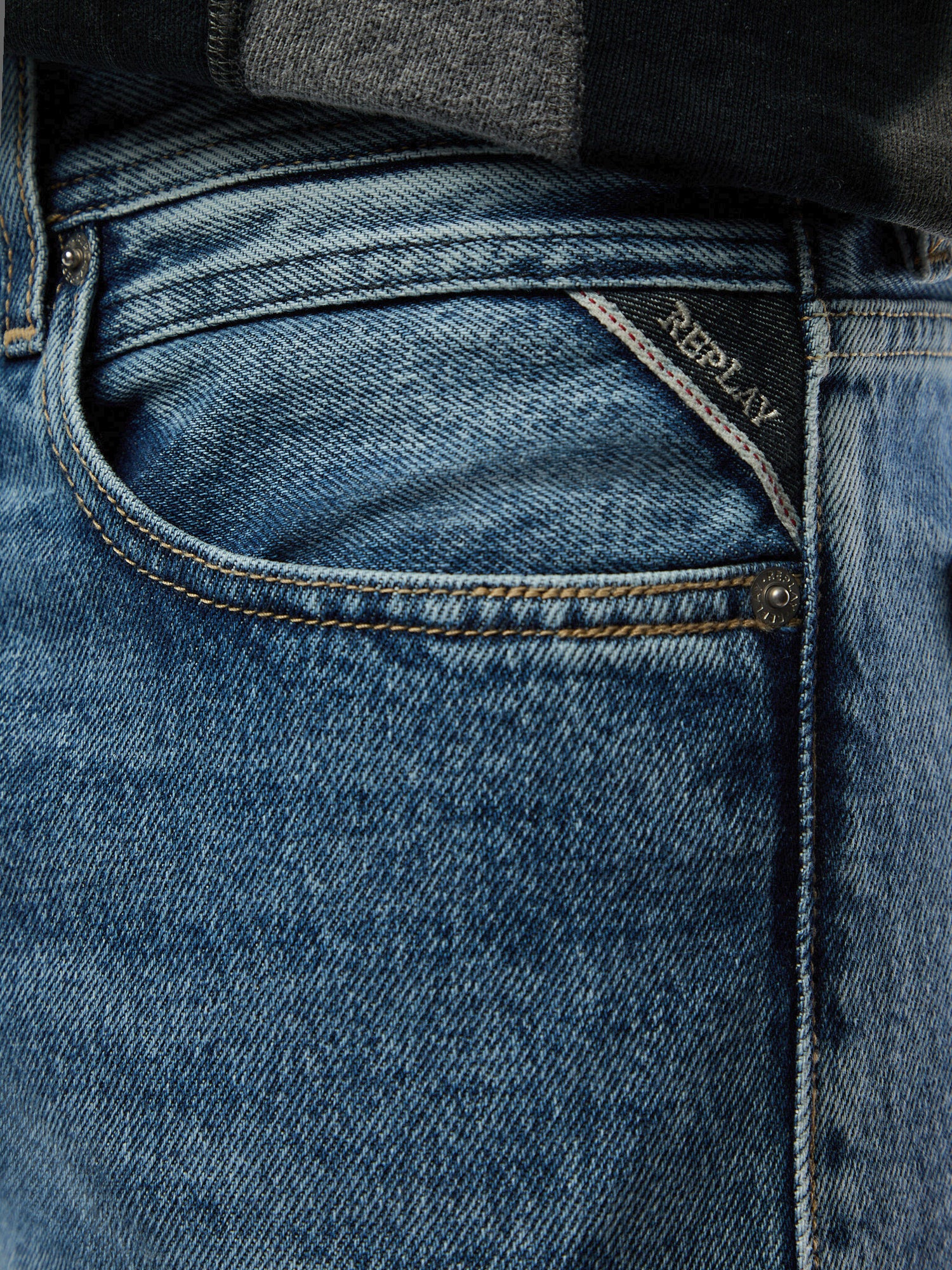 Groover Straight Fit Jeans