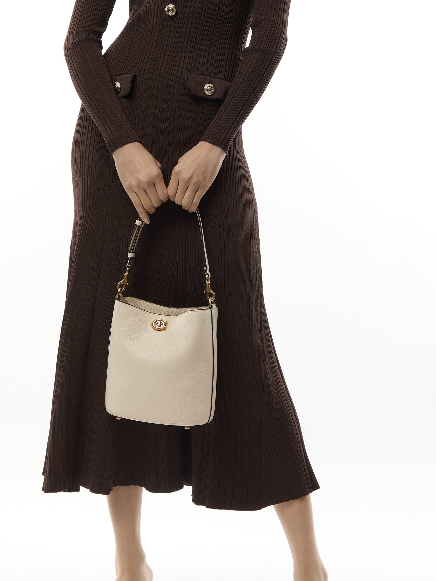 Willow Soft Bucket Bag 19 Chalk