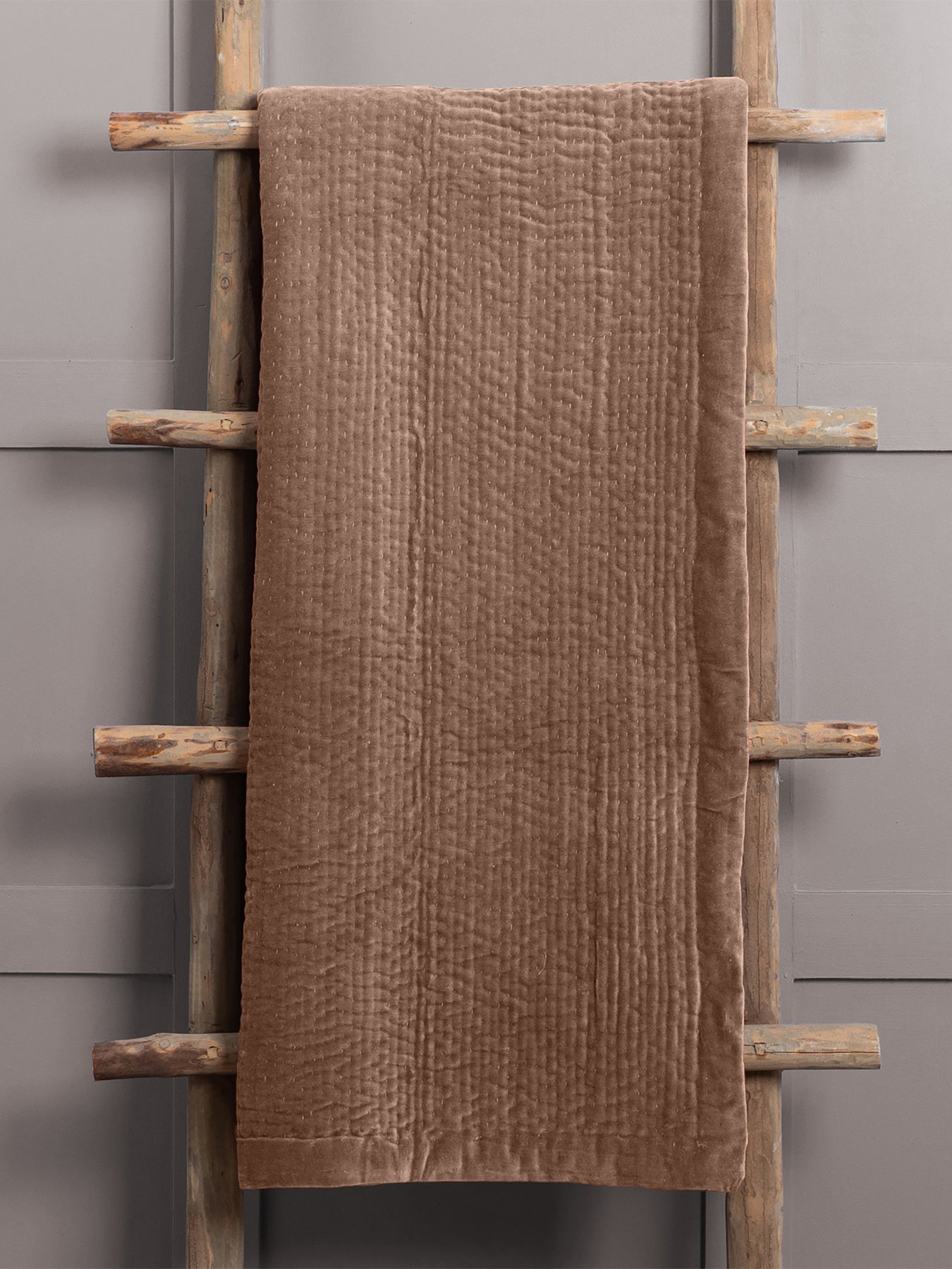 Haze Velvet Throw 140x220cm Coral