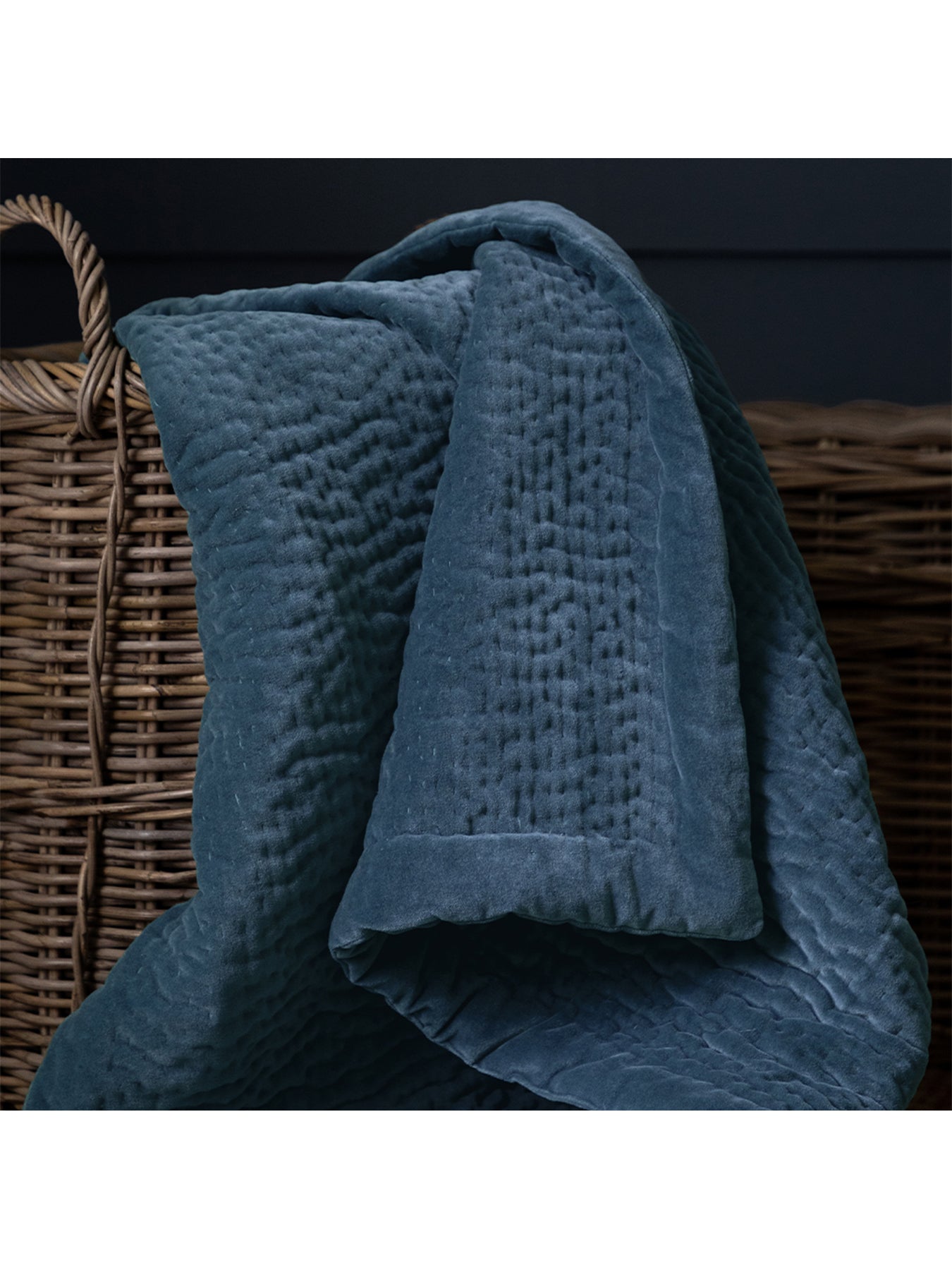 Haze Velvet Throw 140x220cm Bluebell