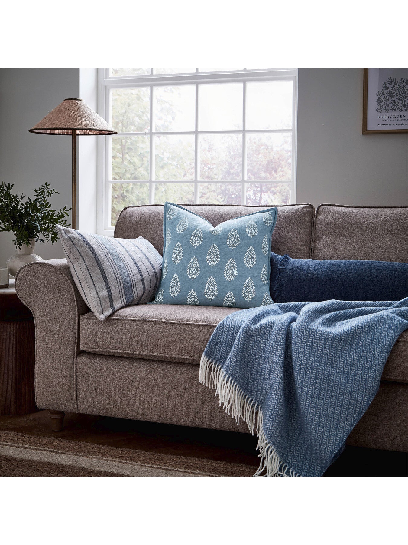 Lir Cushion