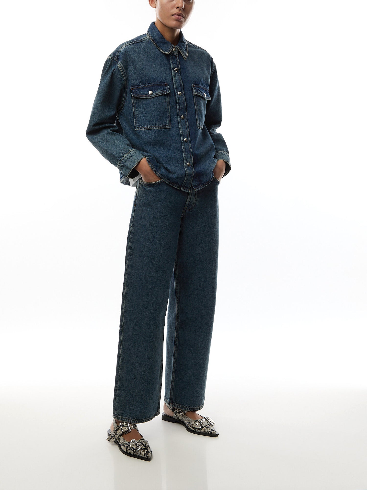 Manon Jean - Sea Blue