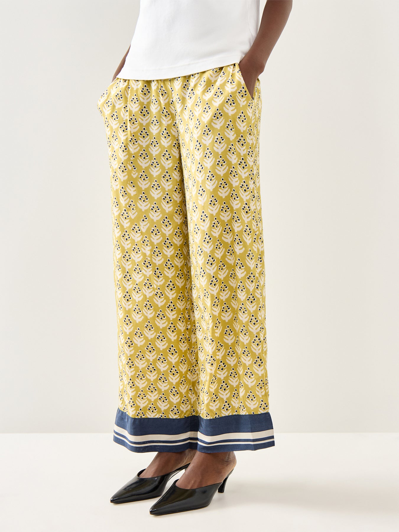 Peronella Straight Trousers Burnish Gold