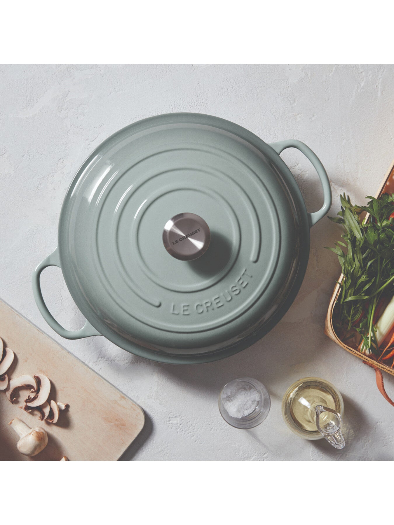 Cast Iron Shallow Casserole 30cm