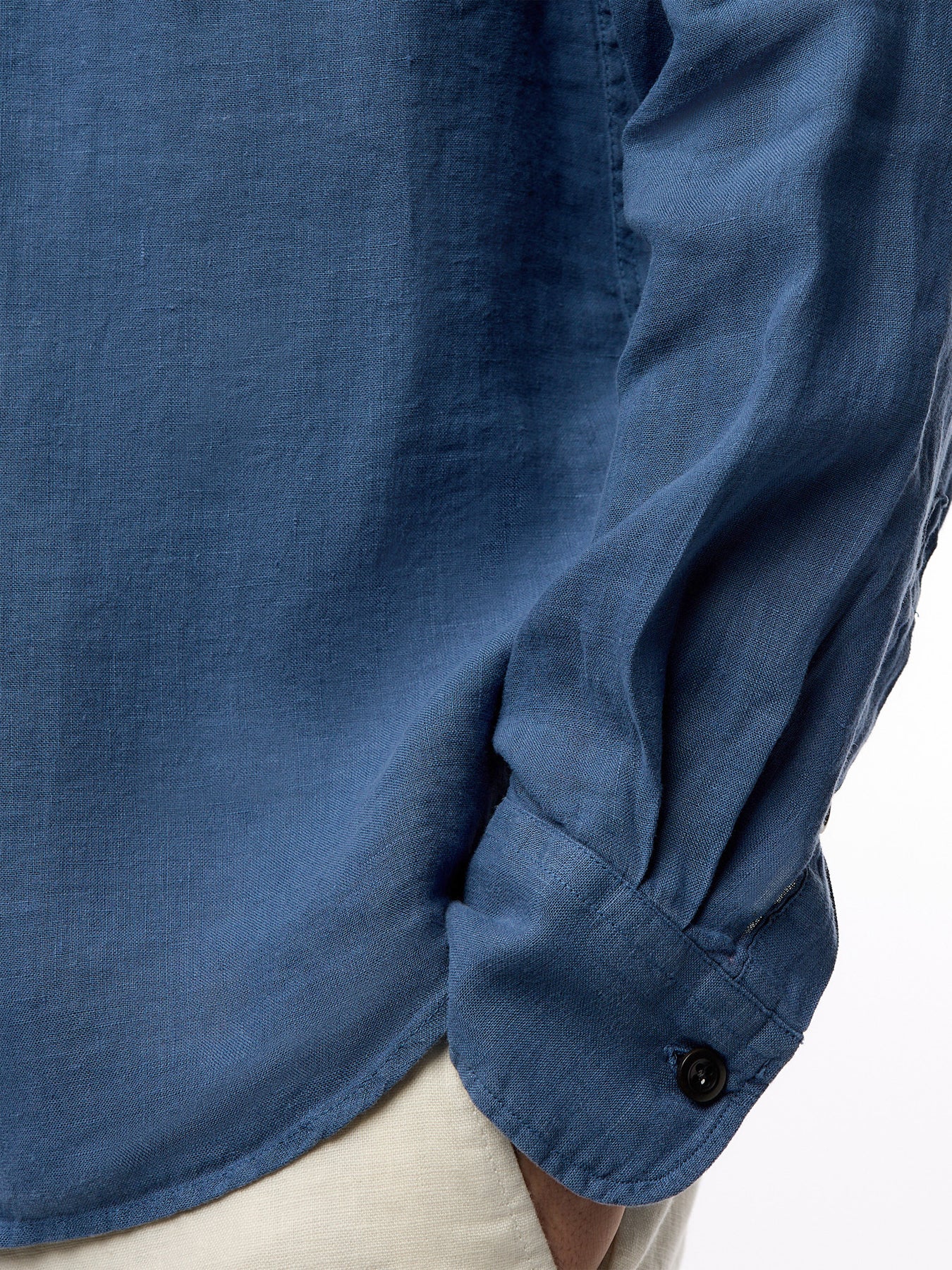 Two Pocket Linen Play Pat Woven Shirt