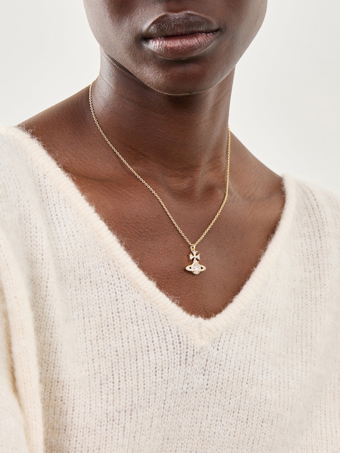 Mila Pendant