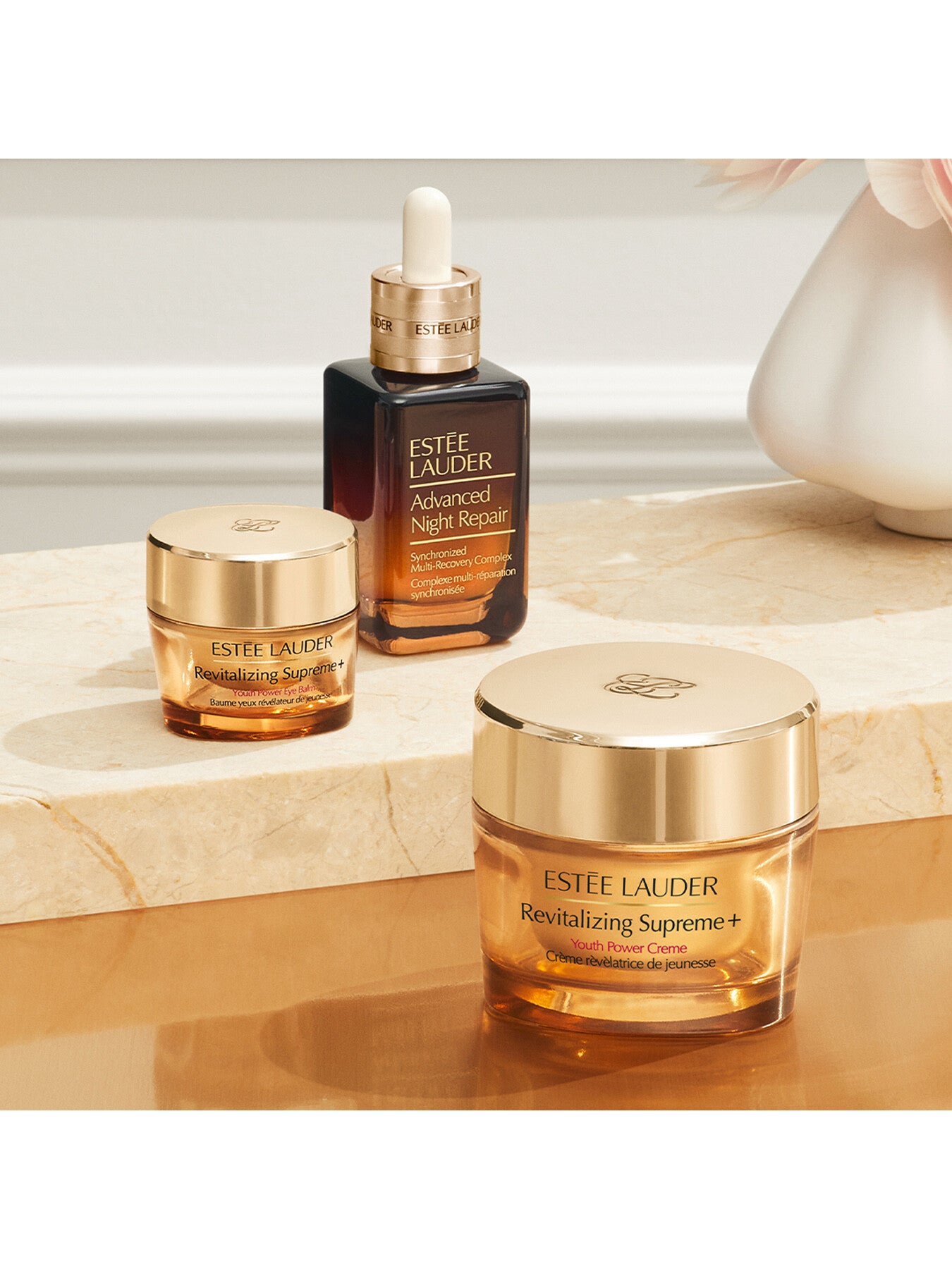 Revitalizing Supreme Moisturiser Refill Skincare Gift Set