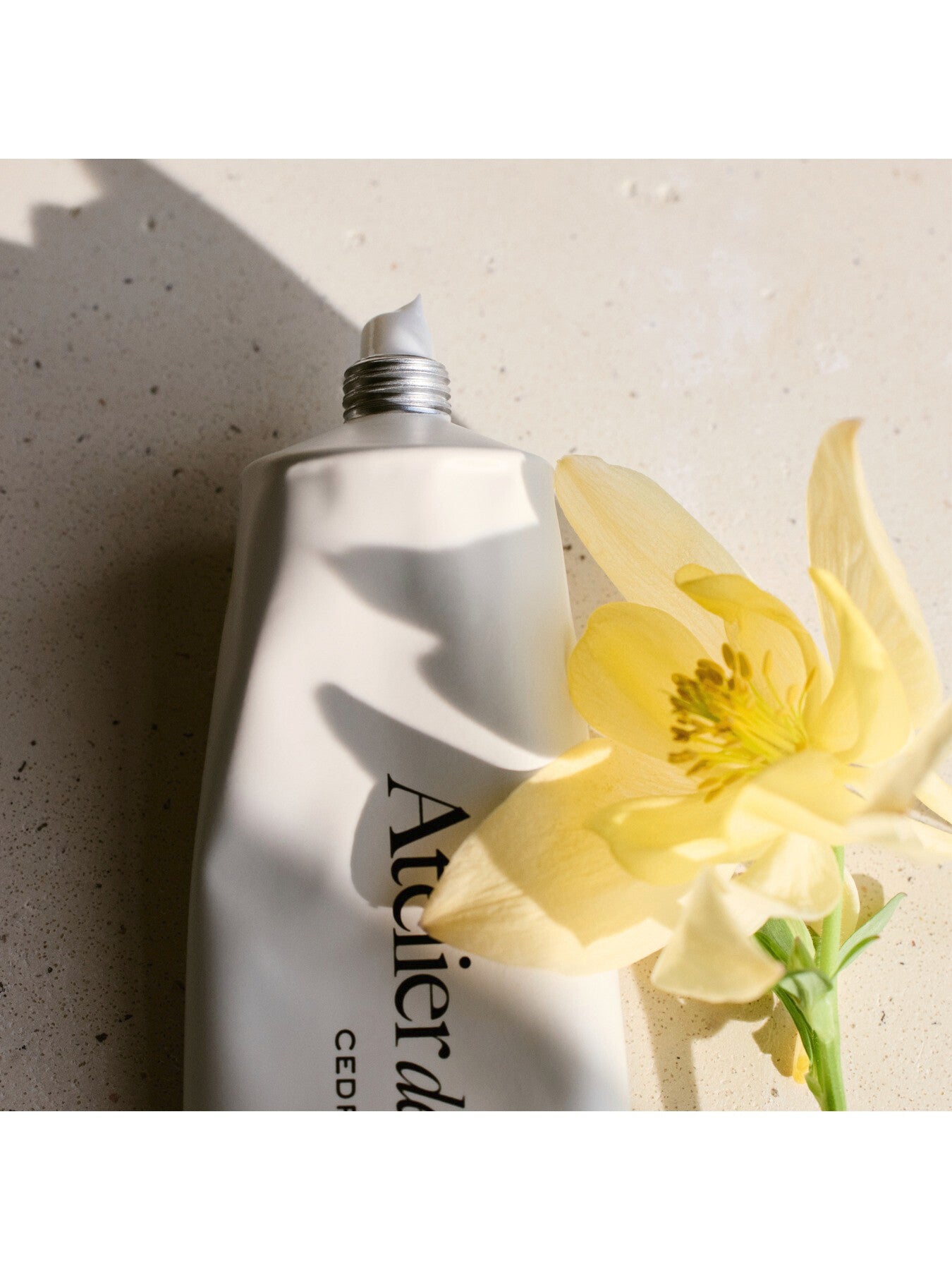 Chloé Atelier des Fleurs Magnolia Alba Hand Cream 50ml