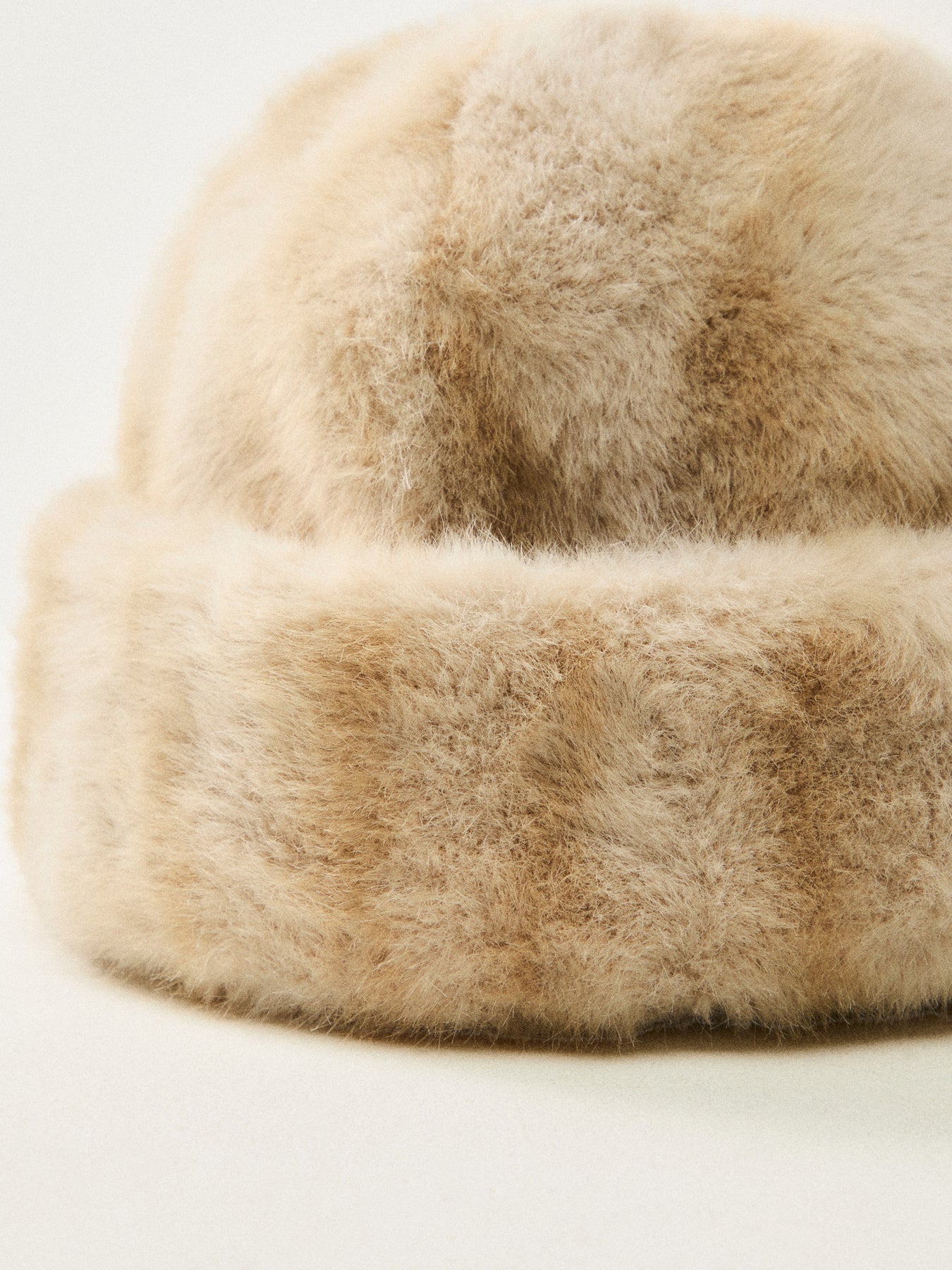 Marilyn Hat Honey