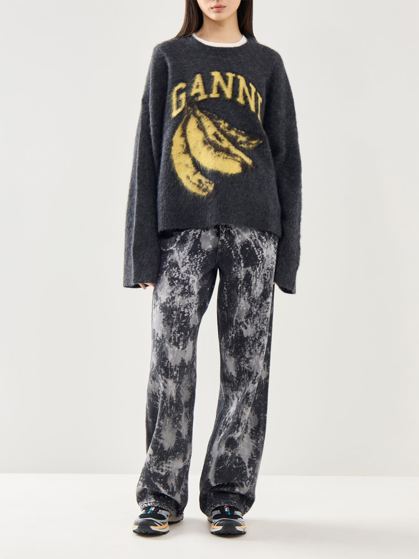 Fine Brushed Alpaca Banana Oversized O-Neck