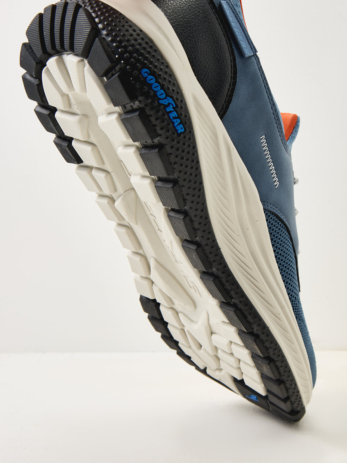 Meroe Alden Trainers Blue