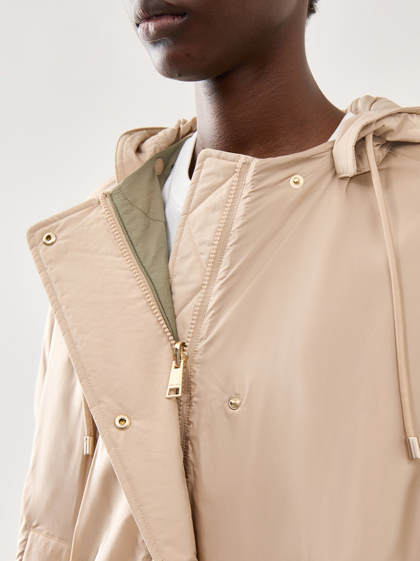 Weekend Riva Reversible Light Padded Short Sleeve Jacket