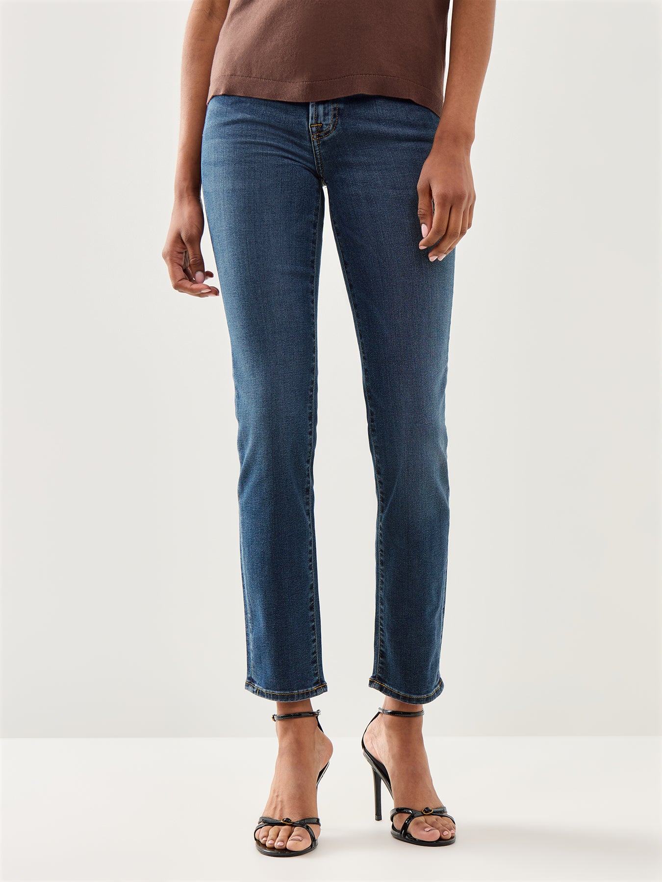 Roxanne Jeans Duchess
