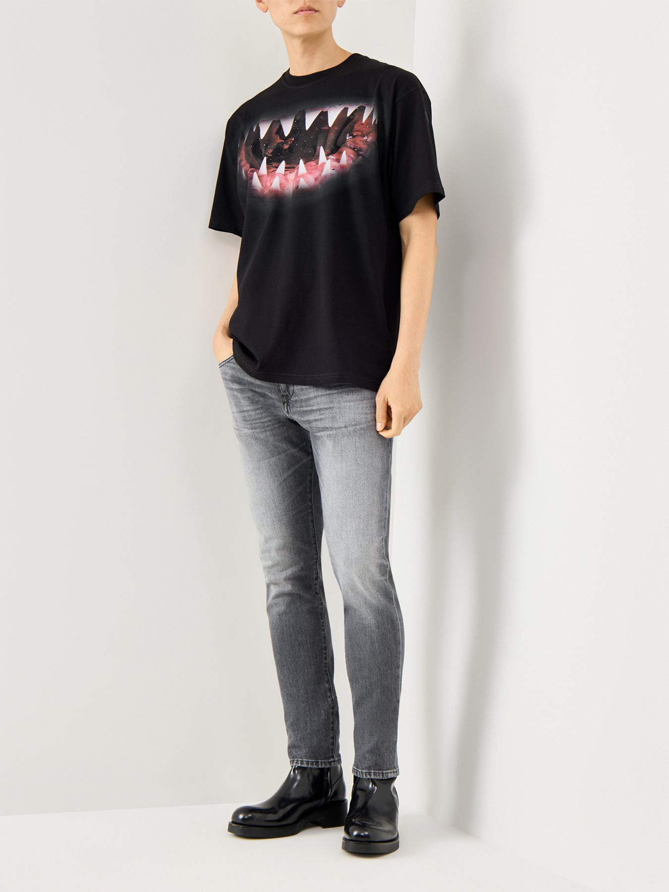 2019 D-Strukt Slim Fit Jeans Grey