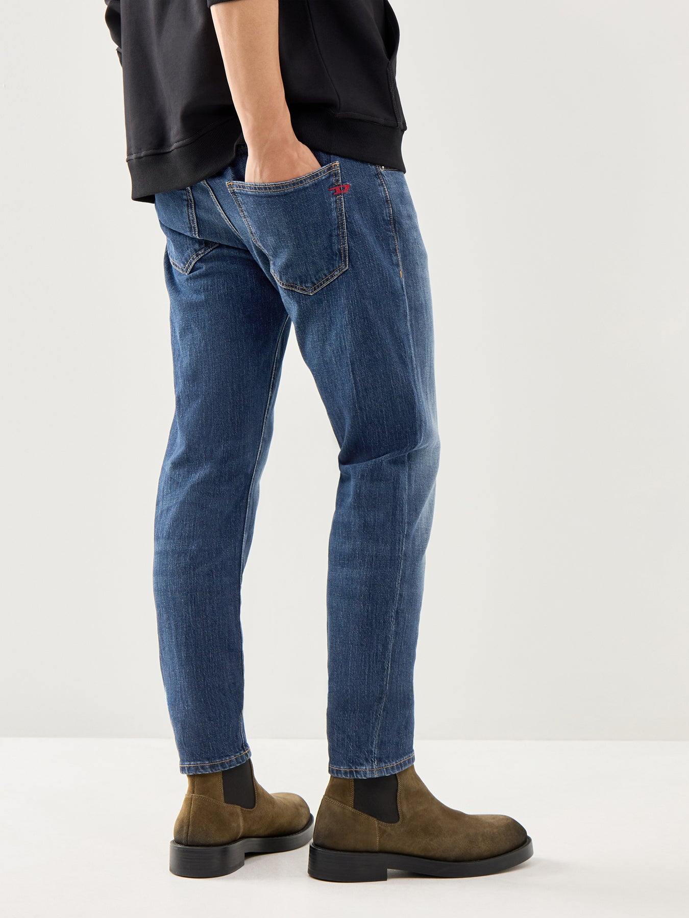 Mid Blue 2019 D-Strukt Slim Fit Jeans