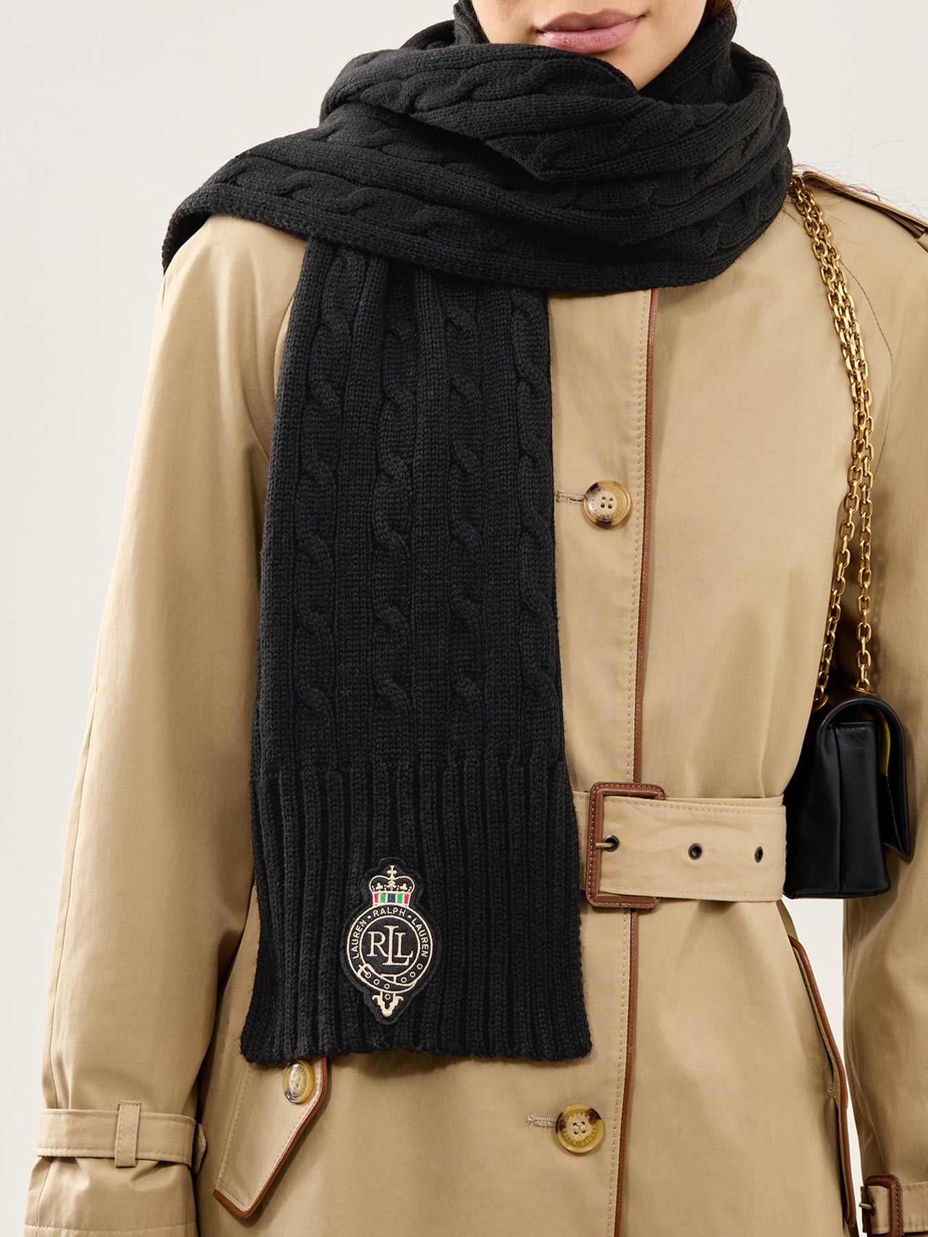 Crest Cable Knit Scarf Navy