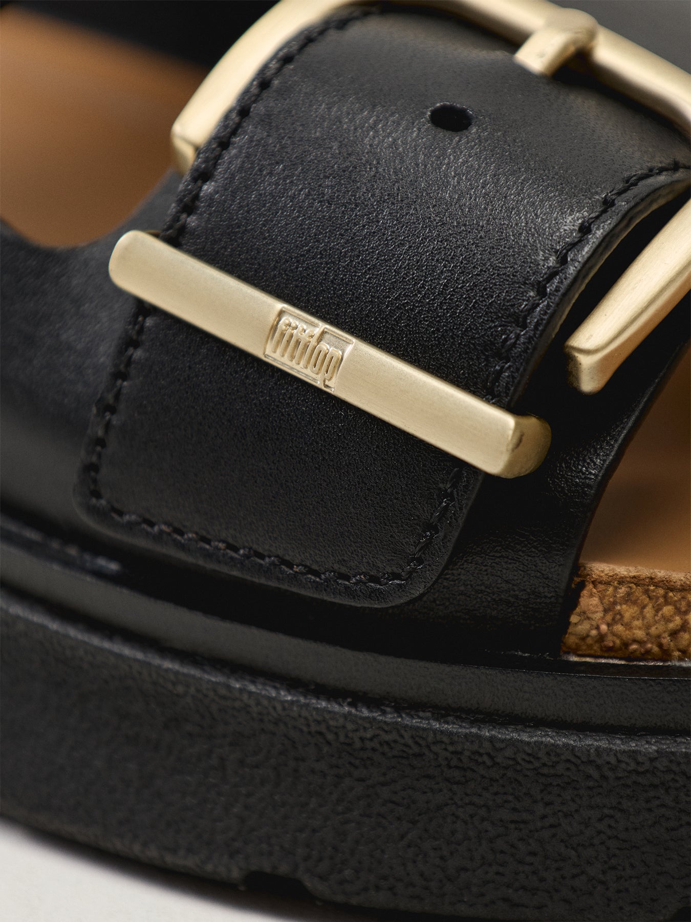 Gen-Ff Buckle Two-Bar Leather Slides Black