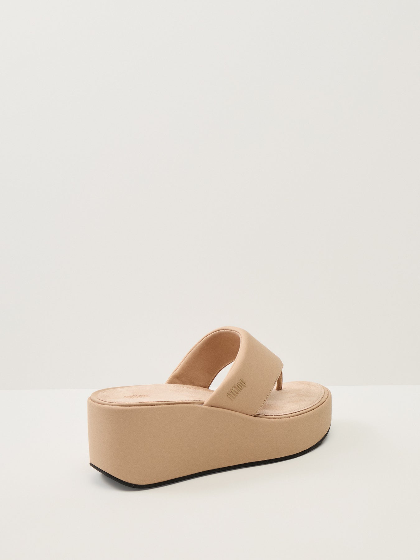 Platfforms Wedge Toe-Post Sandals Classic Beige