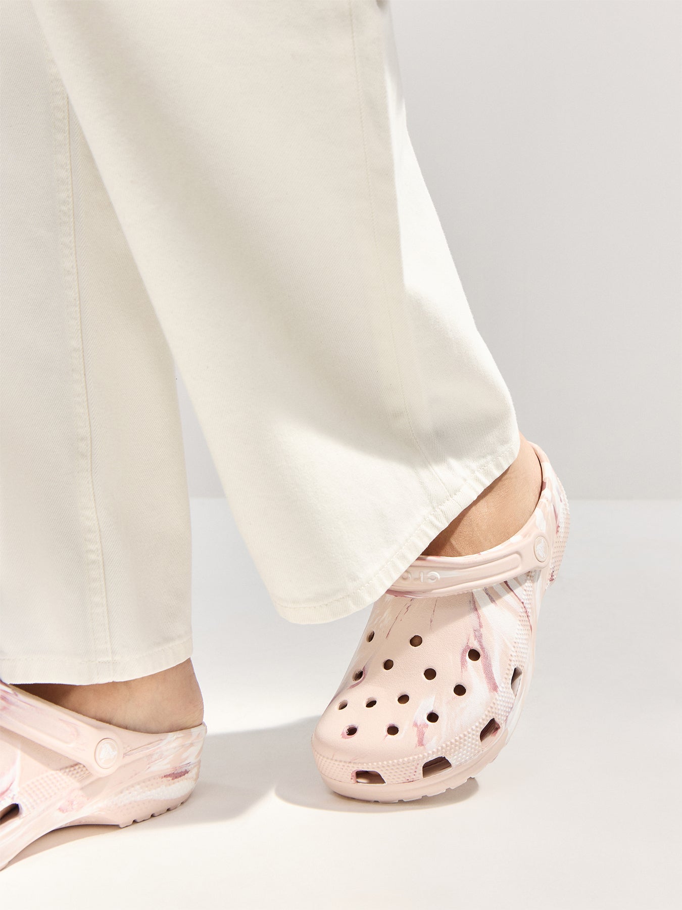 Classic Marbled Clog