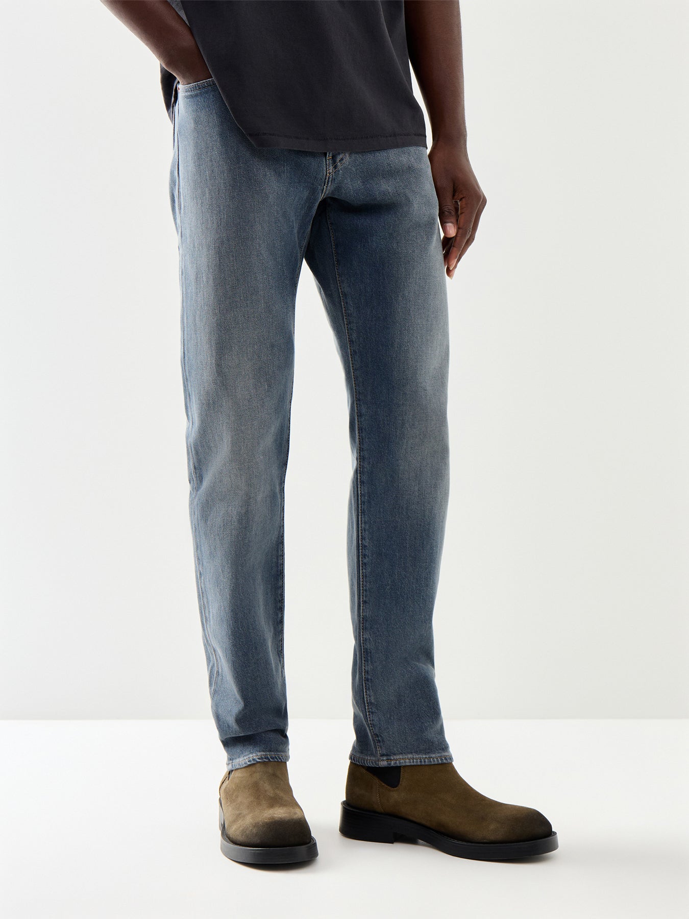 502 Taper Jeans