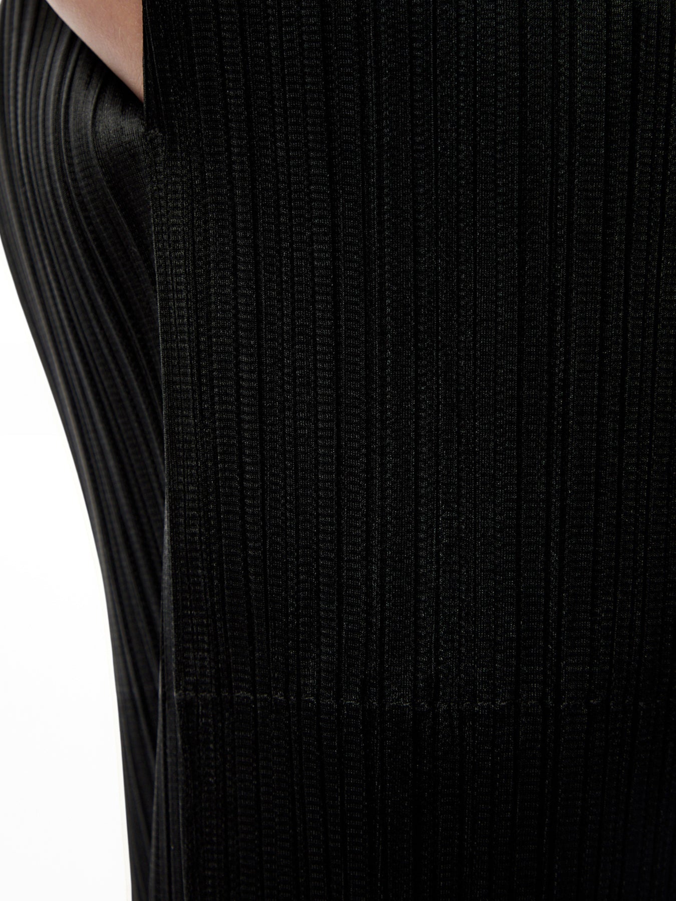 Pleats Sculptural Black Pants