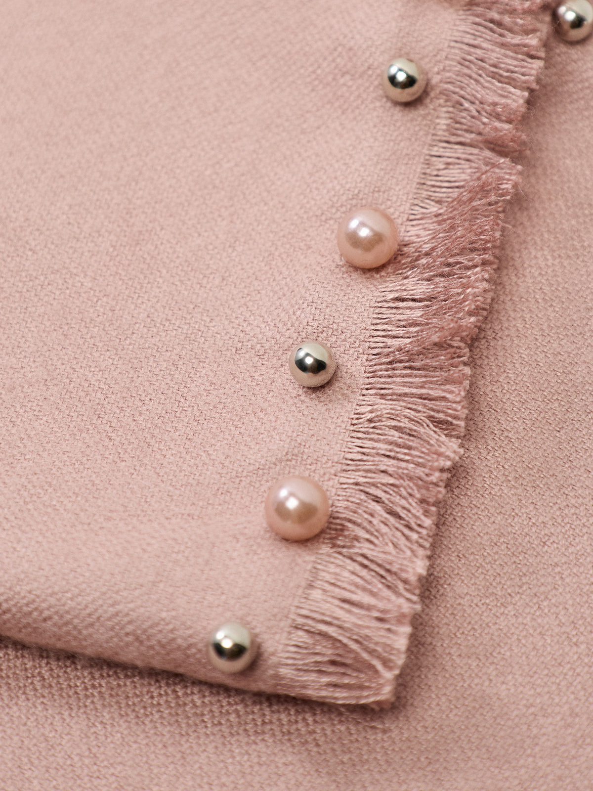 Pearl and Stud Border Wrap Pink