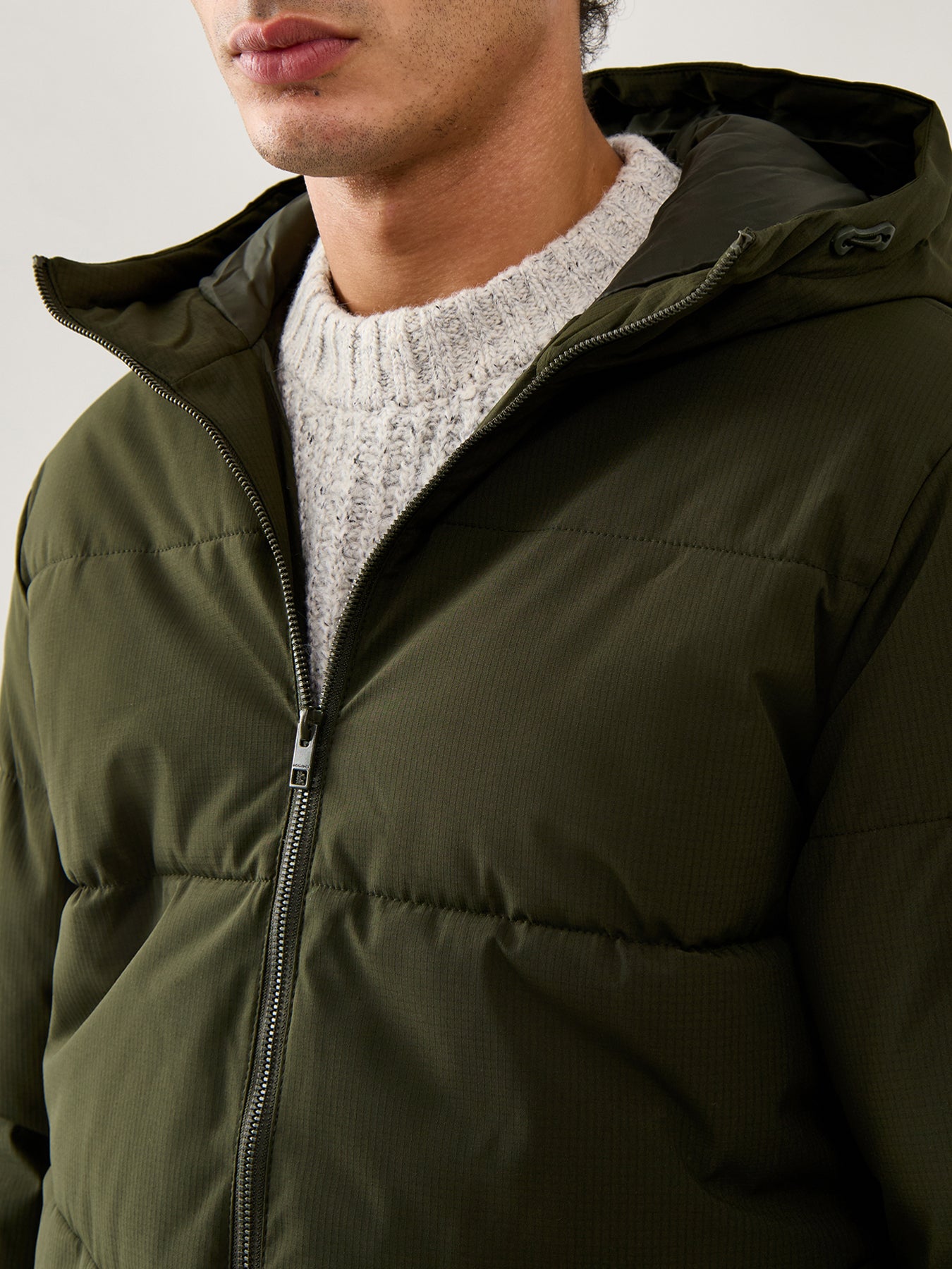 Global Puffer Jacket