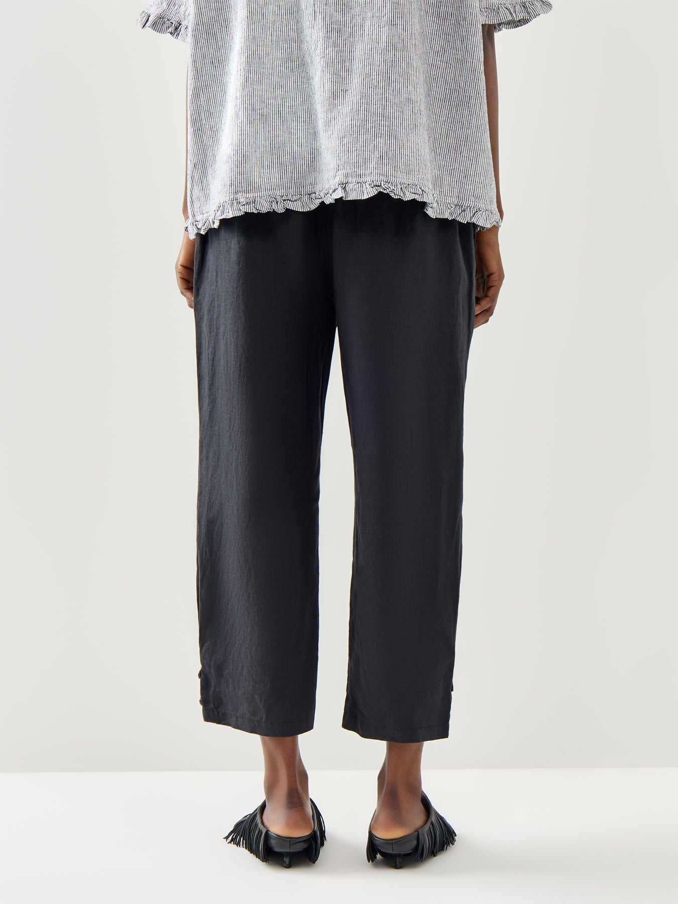 Penna Tapered Leg Linen Trousers