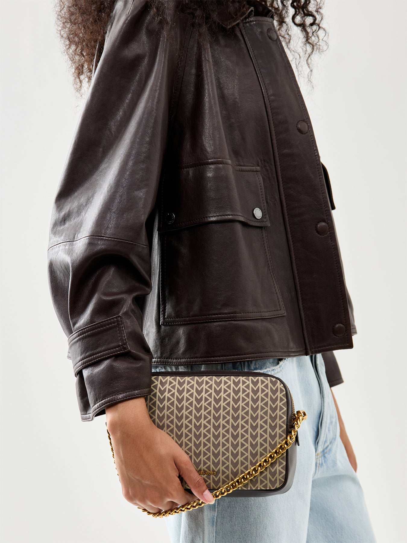 Bryant 2000 Signature Double Zip Chain Camera Crossbody