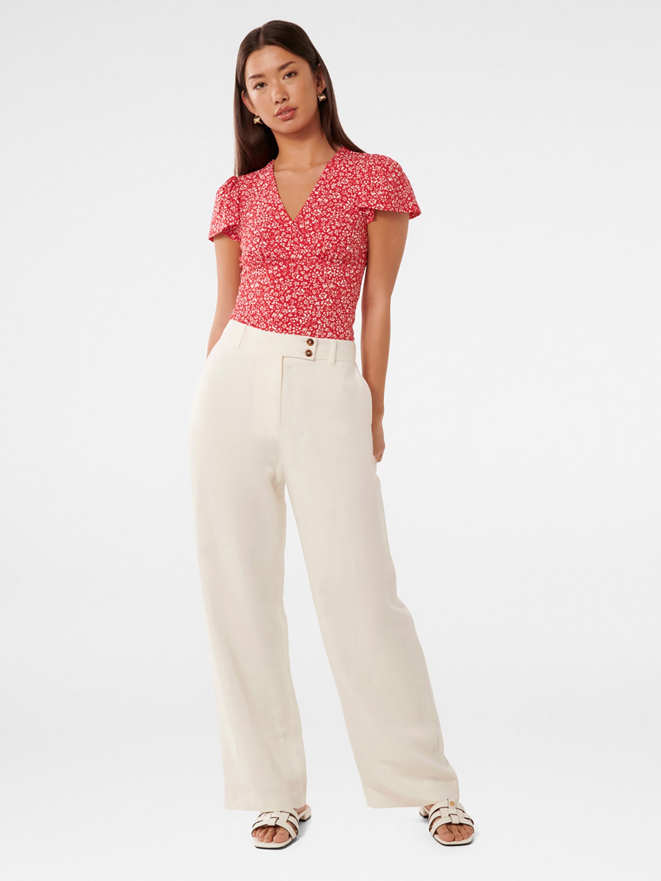 Lulu Printed Flutter Sleeves Top