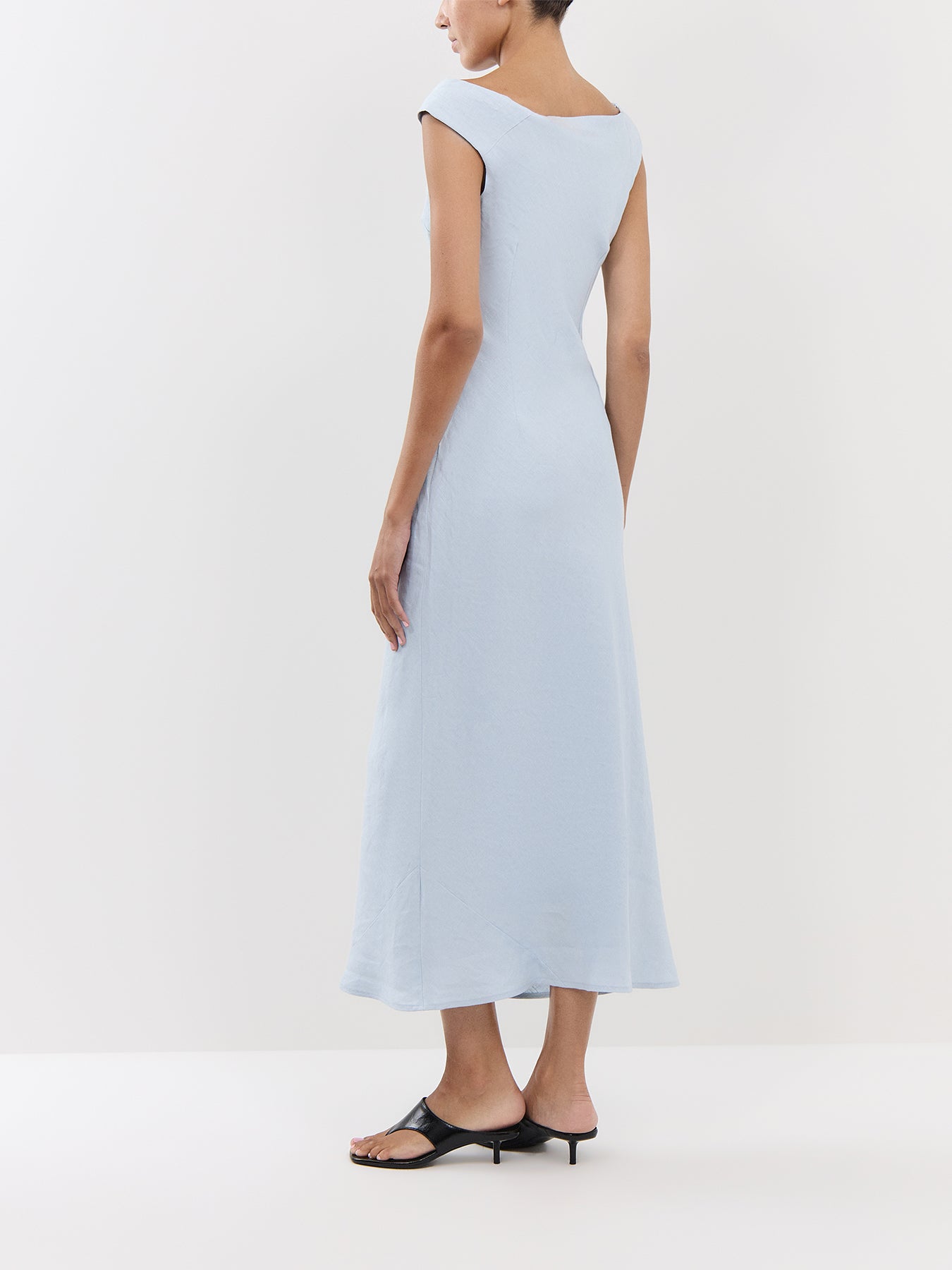 Ilride Midi Dress