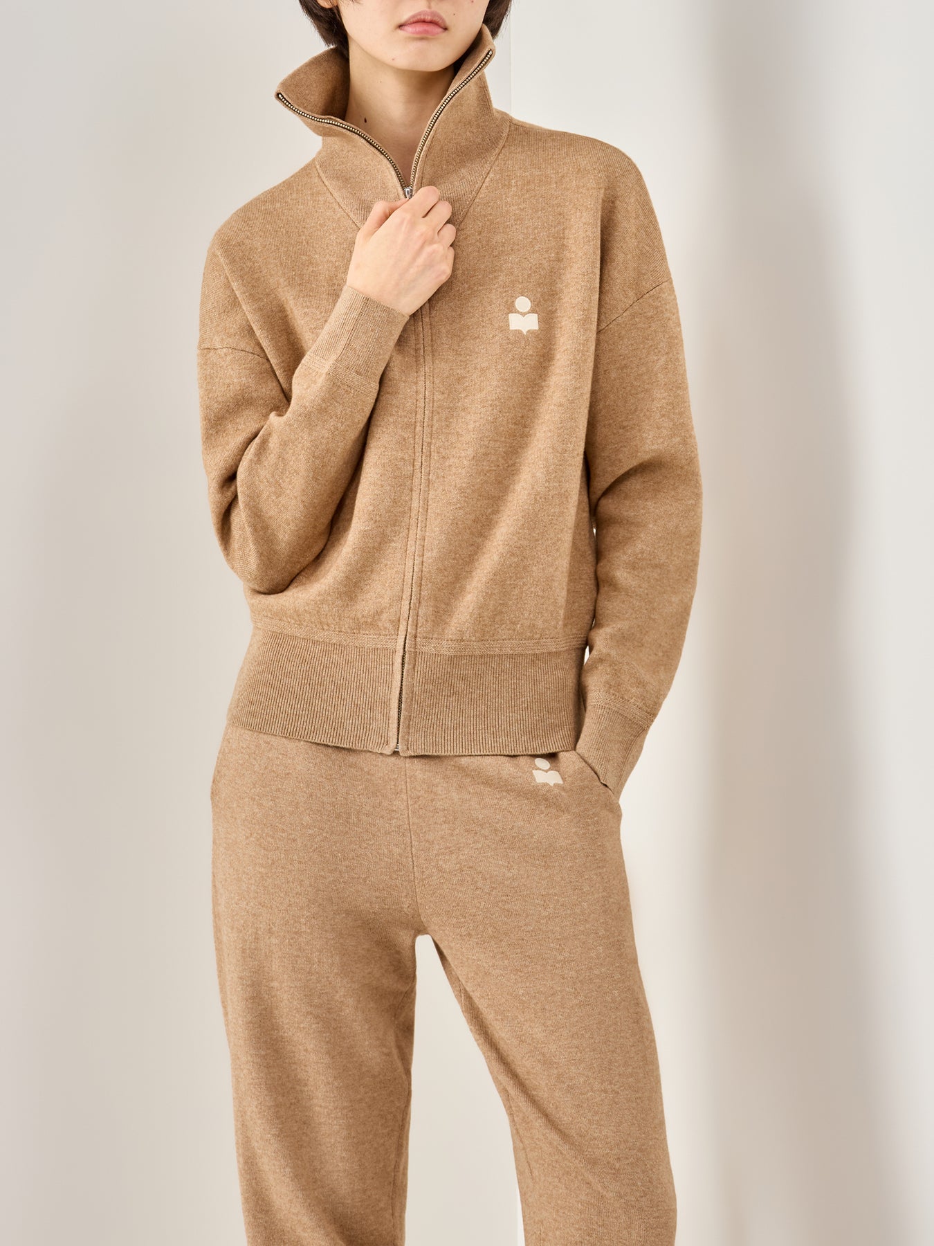 Axelle High Neck Zip Knit Camel