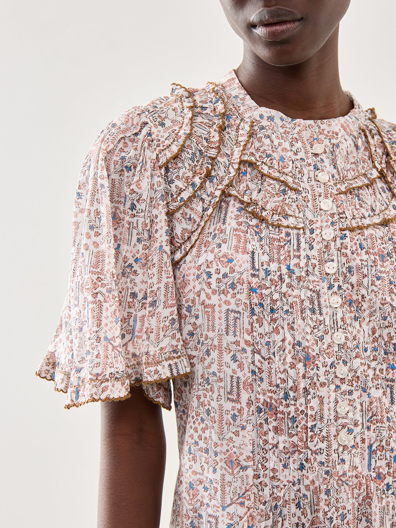 Celyana-Ga Filly Short Sleeve Mini Dress