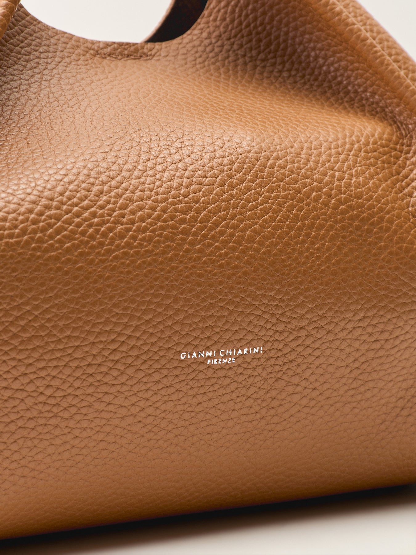 Dua Crossbody Bag