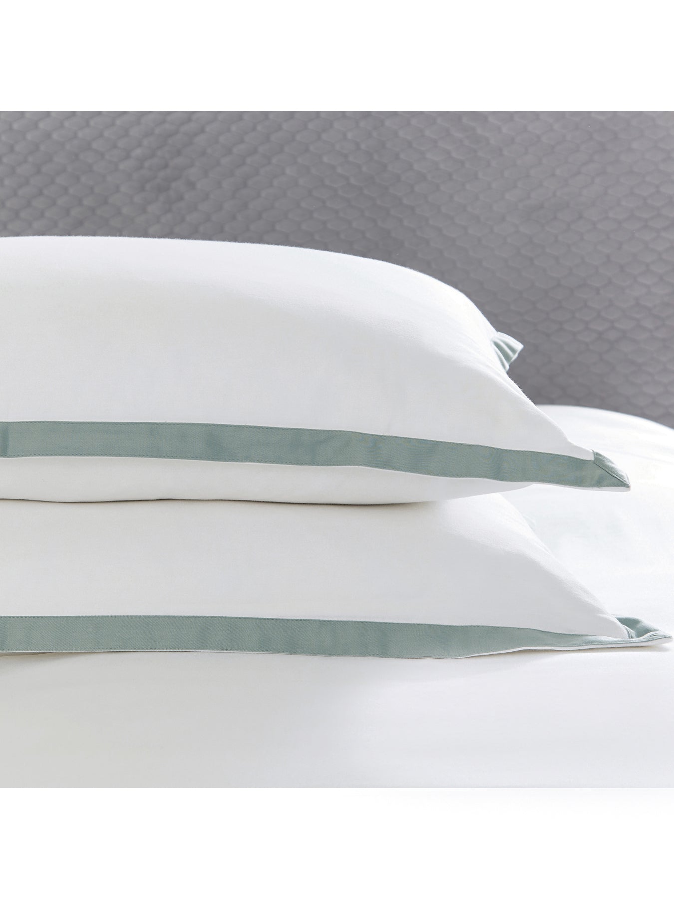 Olenna 250 thread count Celadon Cover Set Cotton Sateen King
