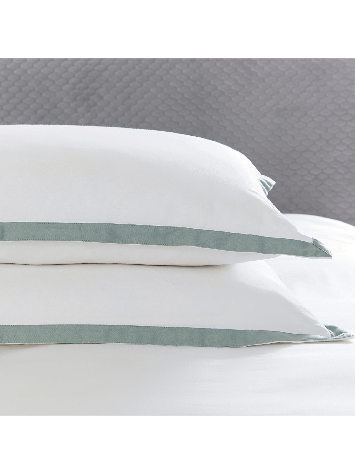 Olenna Celadon Cover Set 200 thread count Cotton Sateen Superking