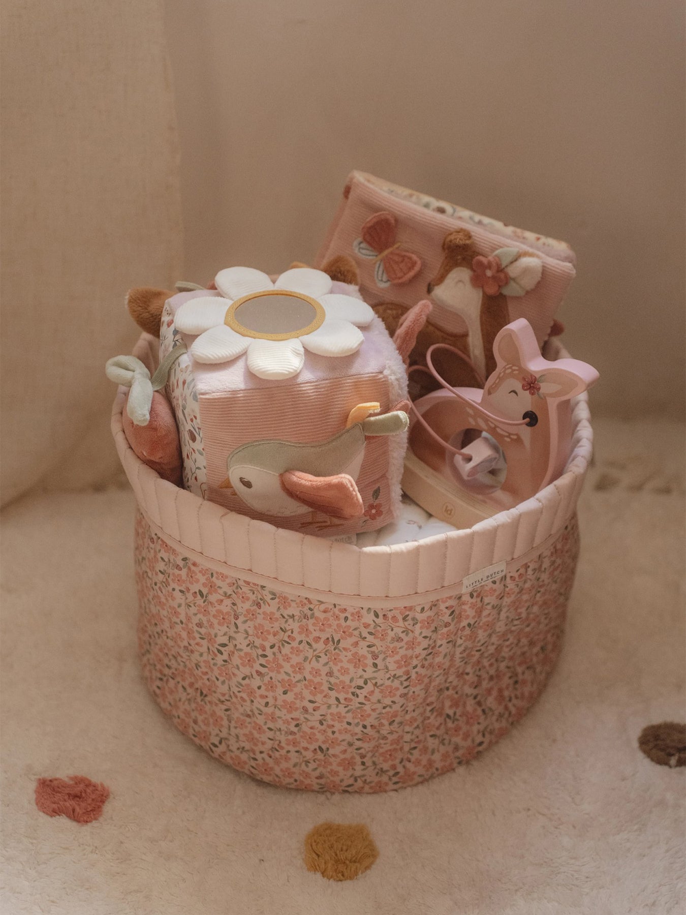 Soft Activity Cube Fairy Garden