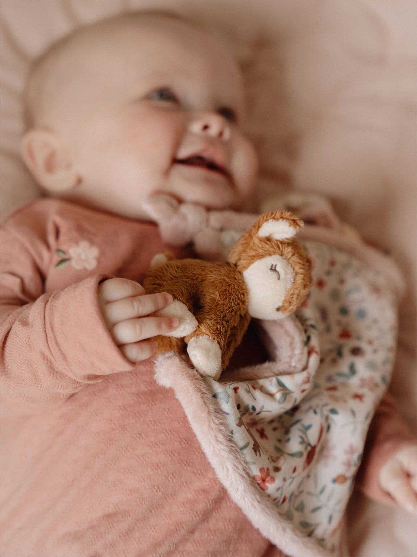 Cuddle Cloth Deer Print Comforter