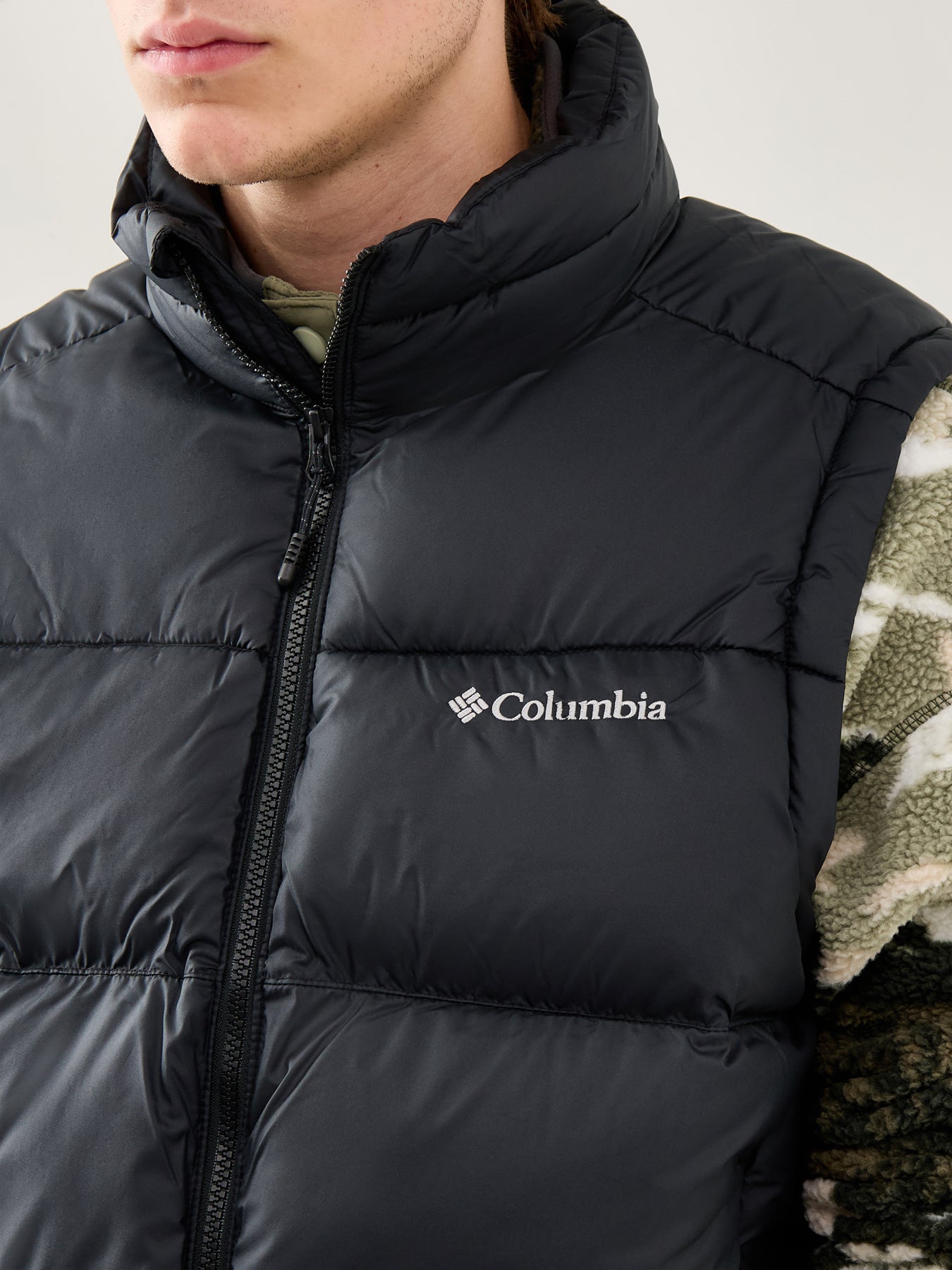 M Pike Lake II Vest-Black