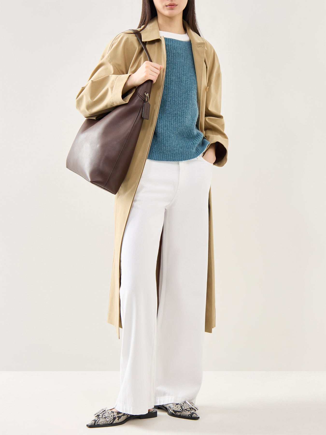 Xeno Fluffy Wide Neck Knitwear