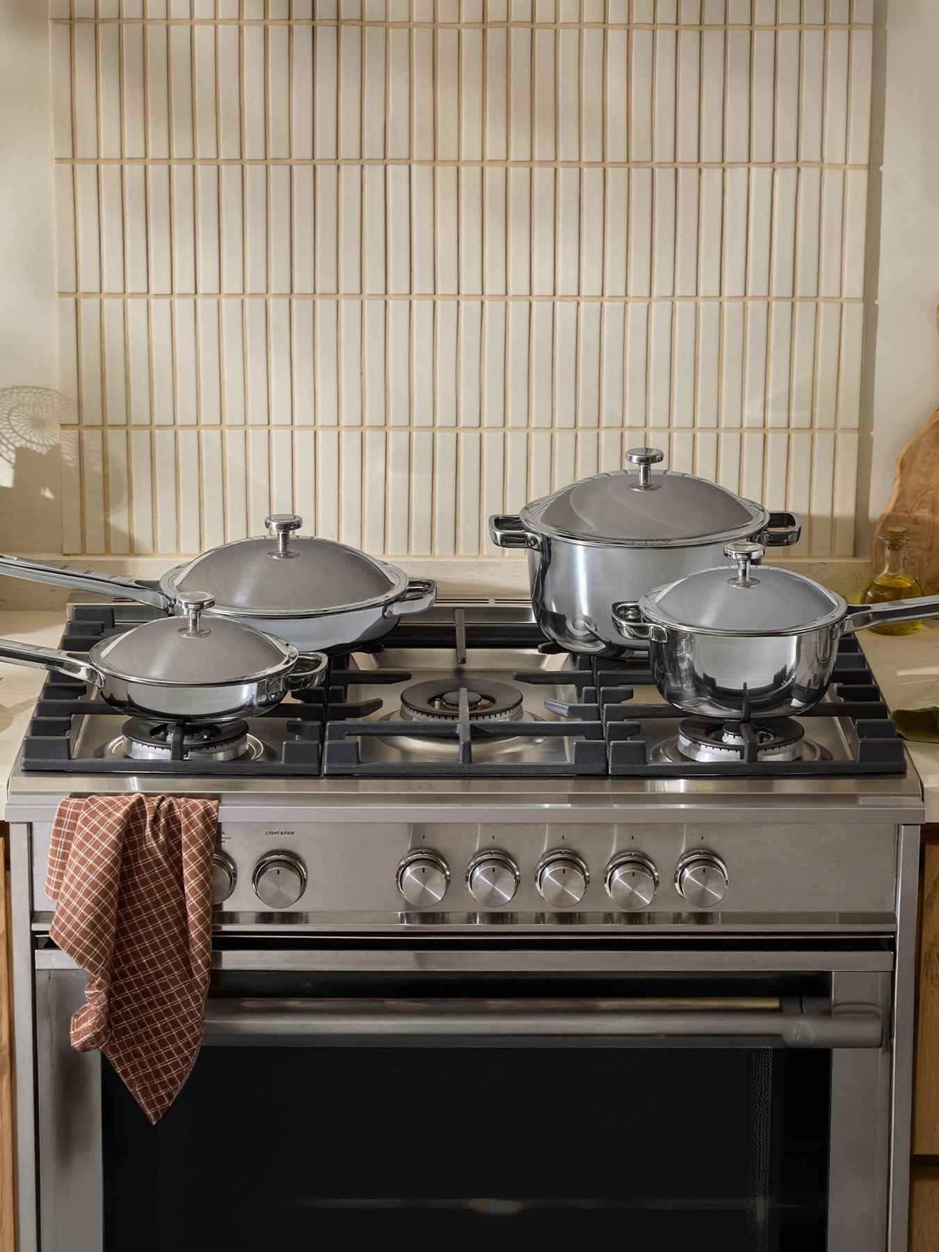 Titanium Pro Cookware Set Chrome