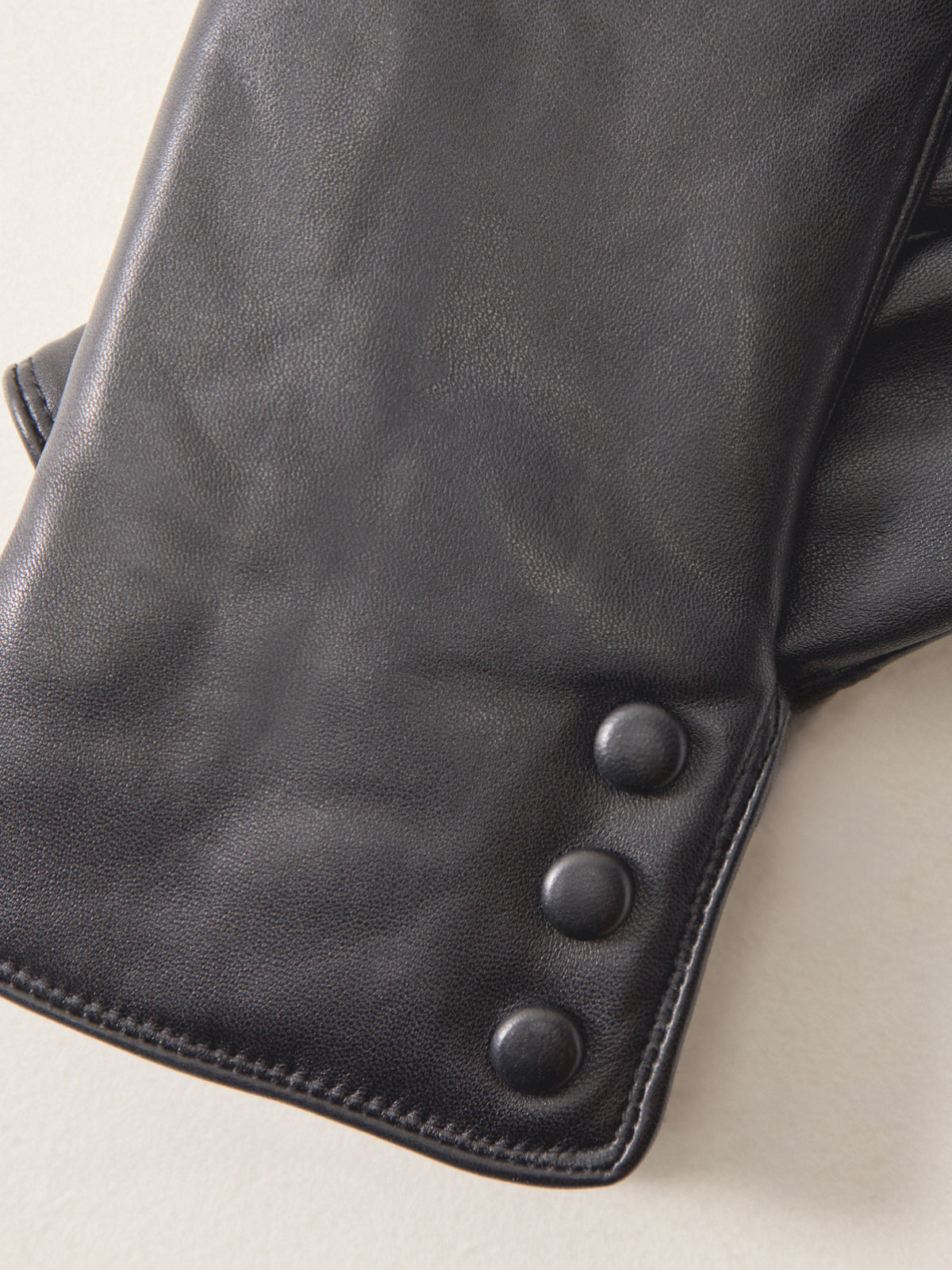 Agata Leather Gloves Black