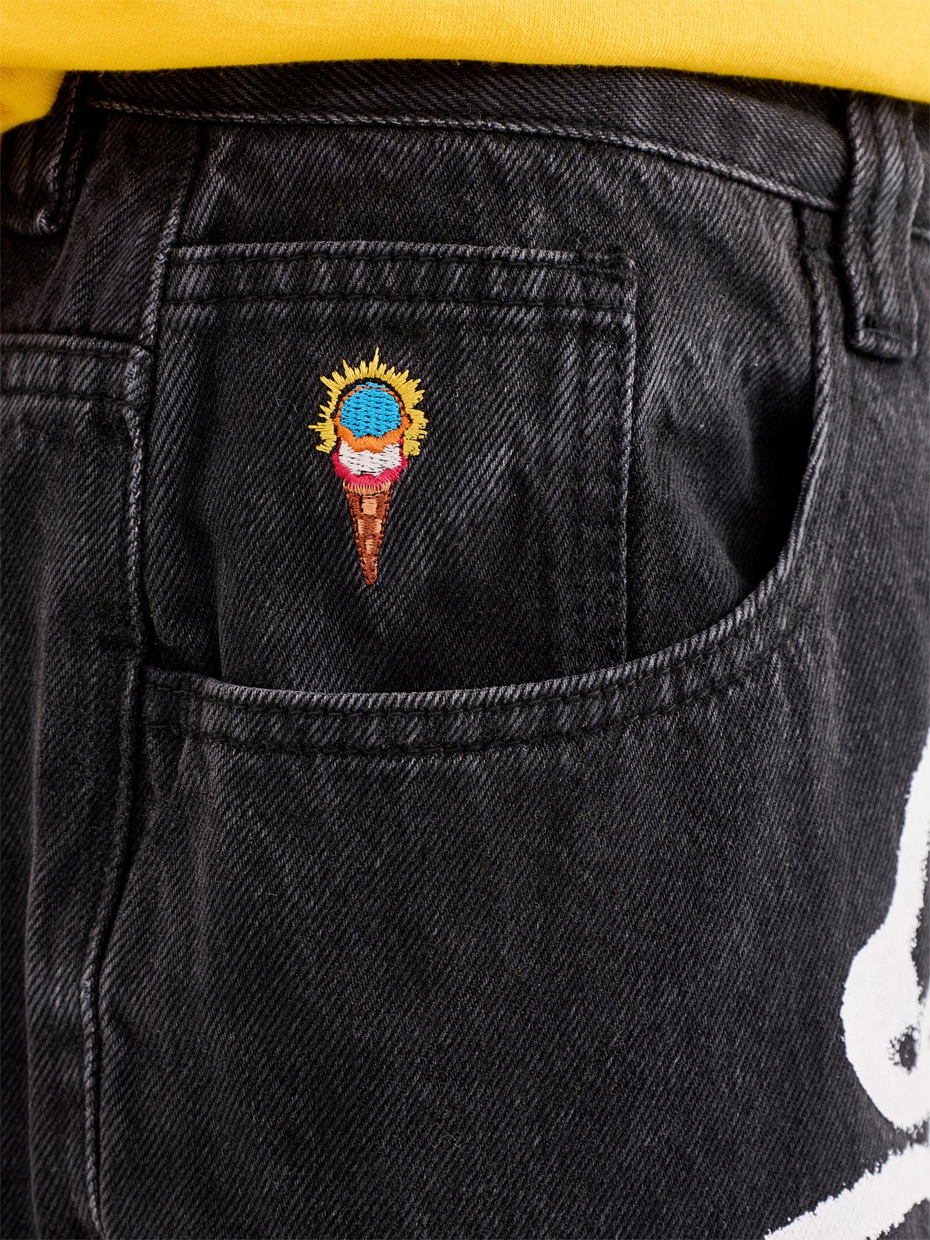 Spray Paint Running Dog Denim Pant Black