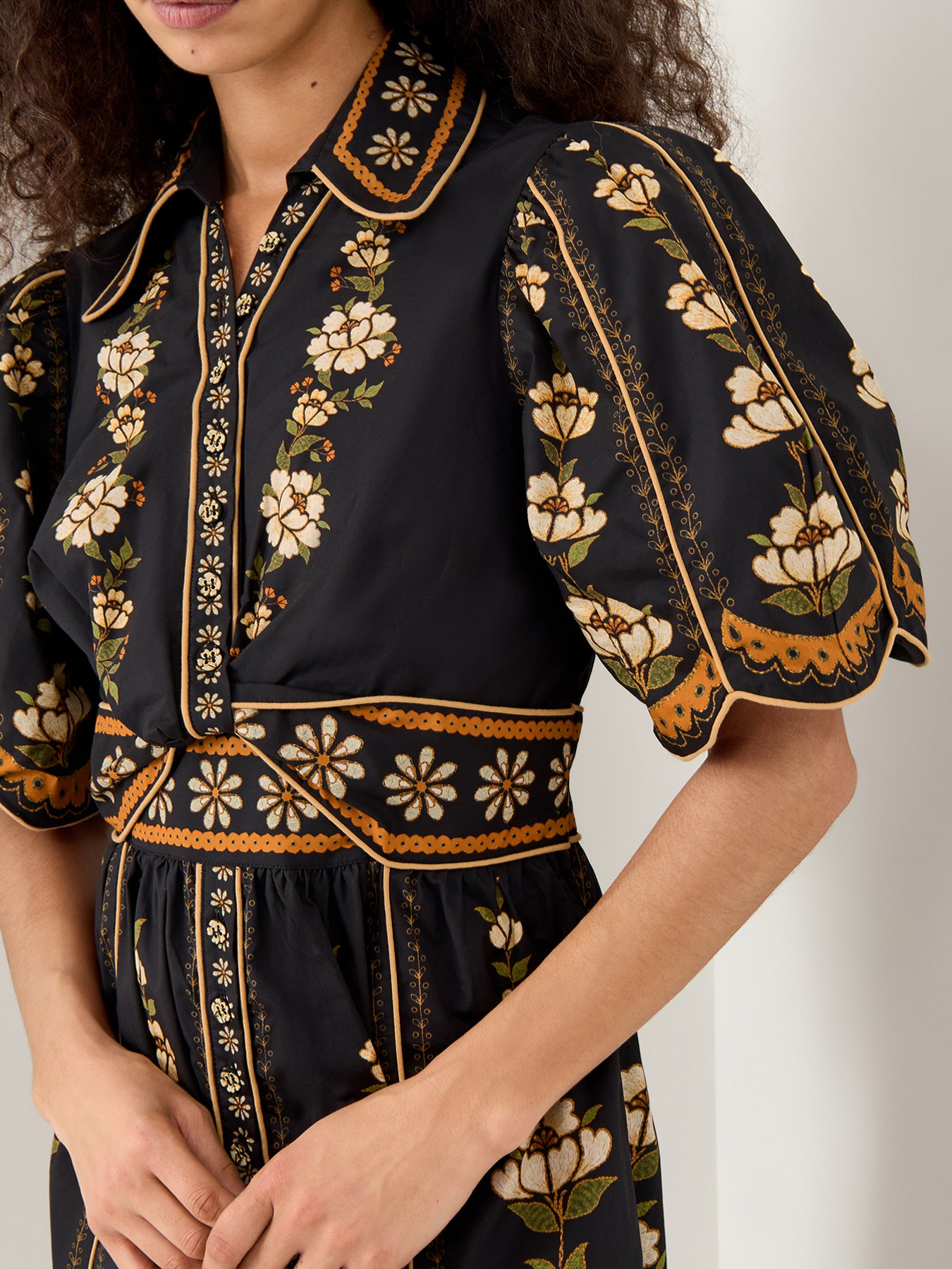 Embroidered Flowers Midi Dress Black