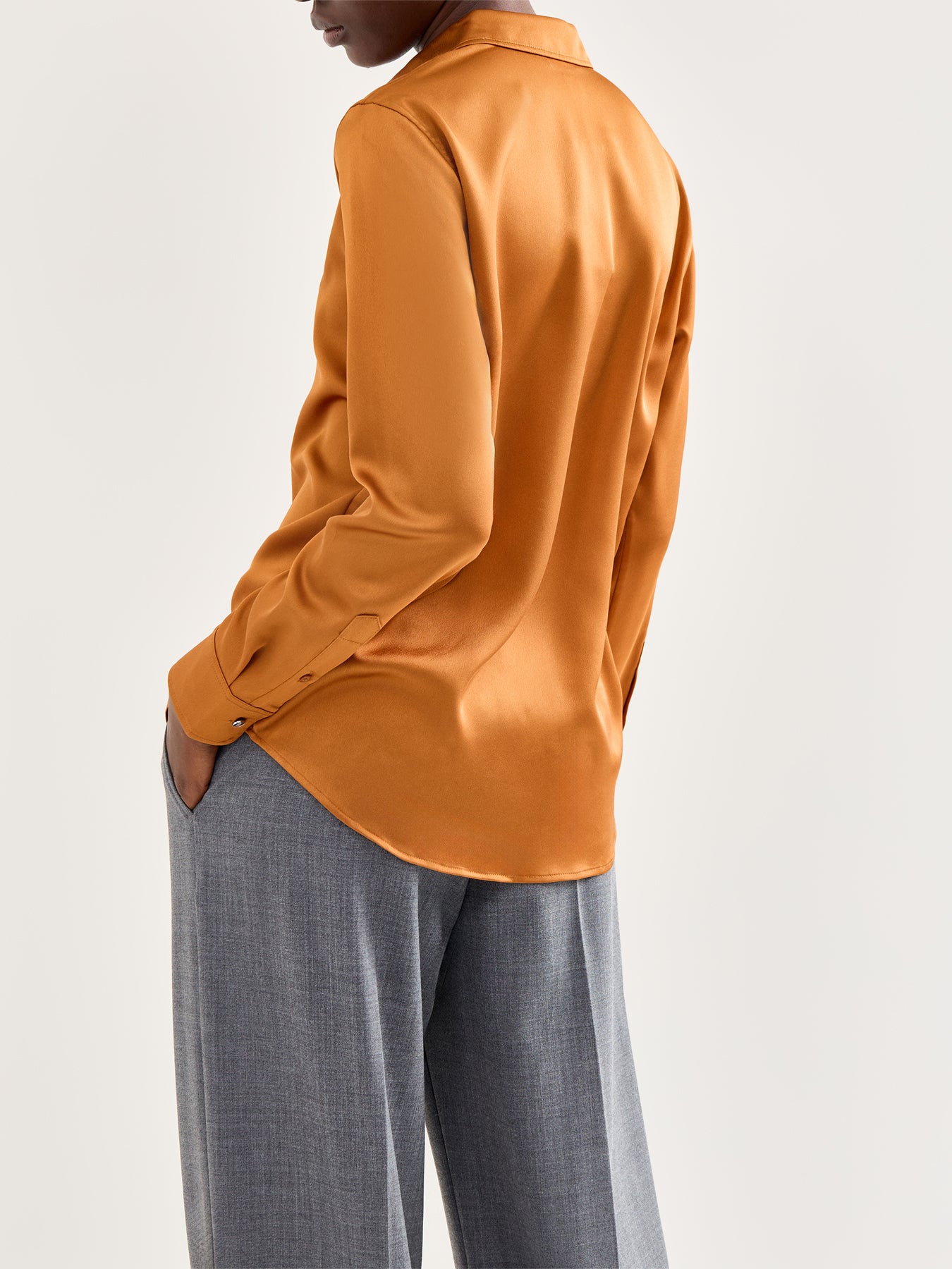 Jamelko Long Sleeves Button Front Shirt Brown