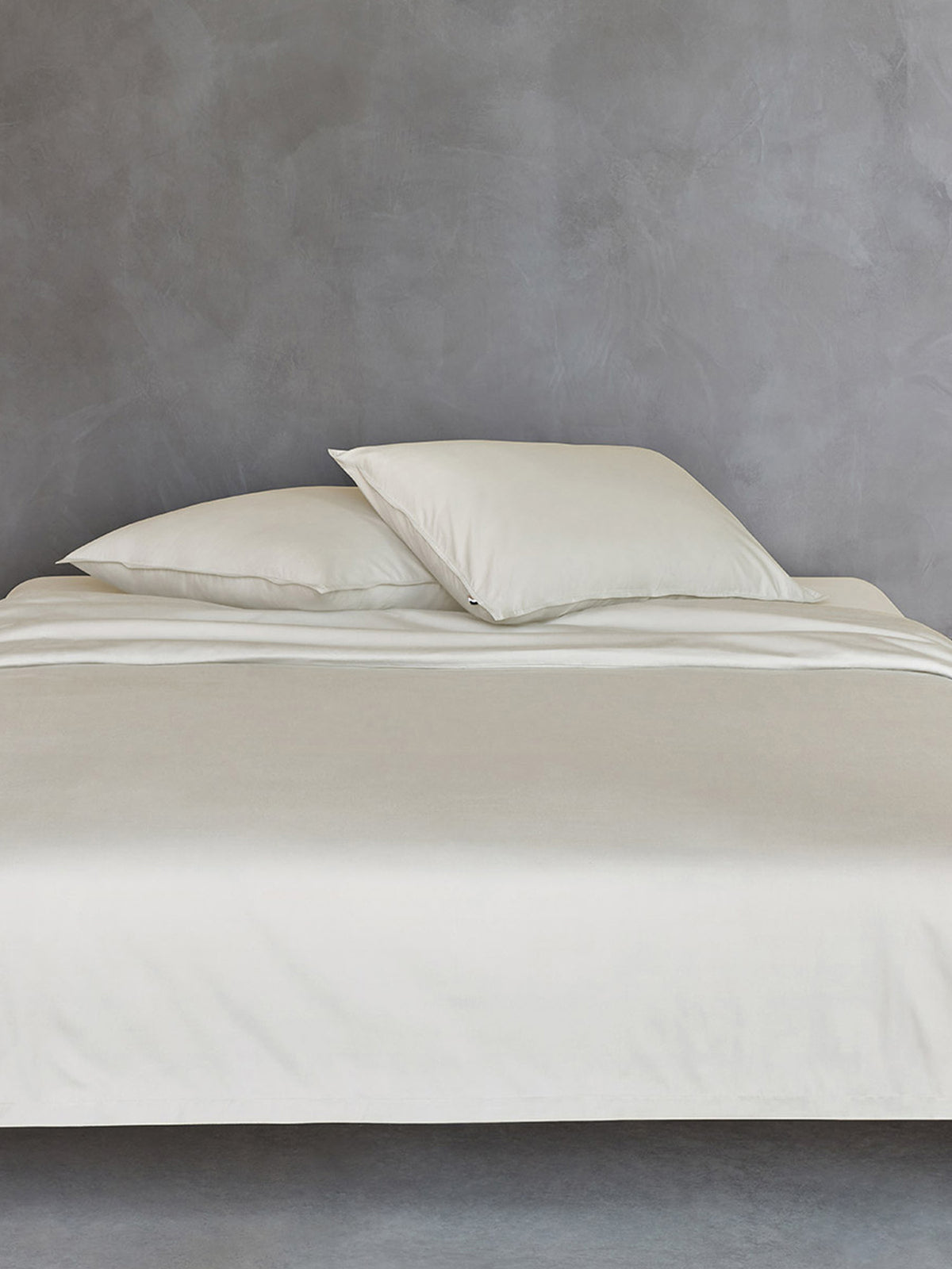 Be Boss Standard Pillowcase Moon