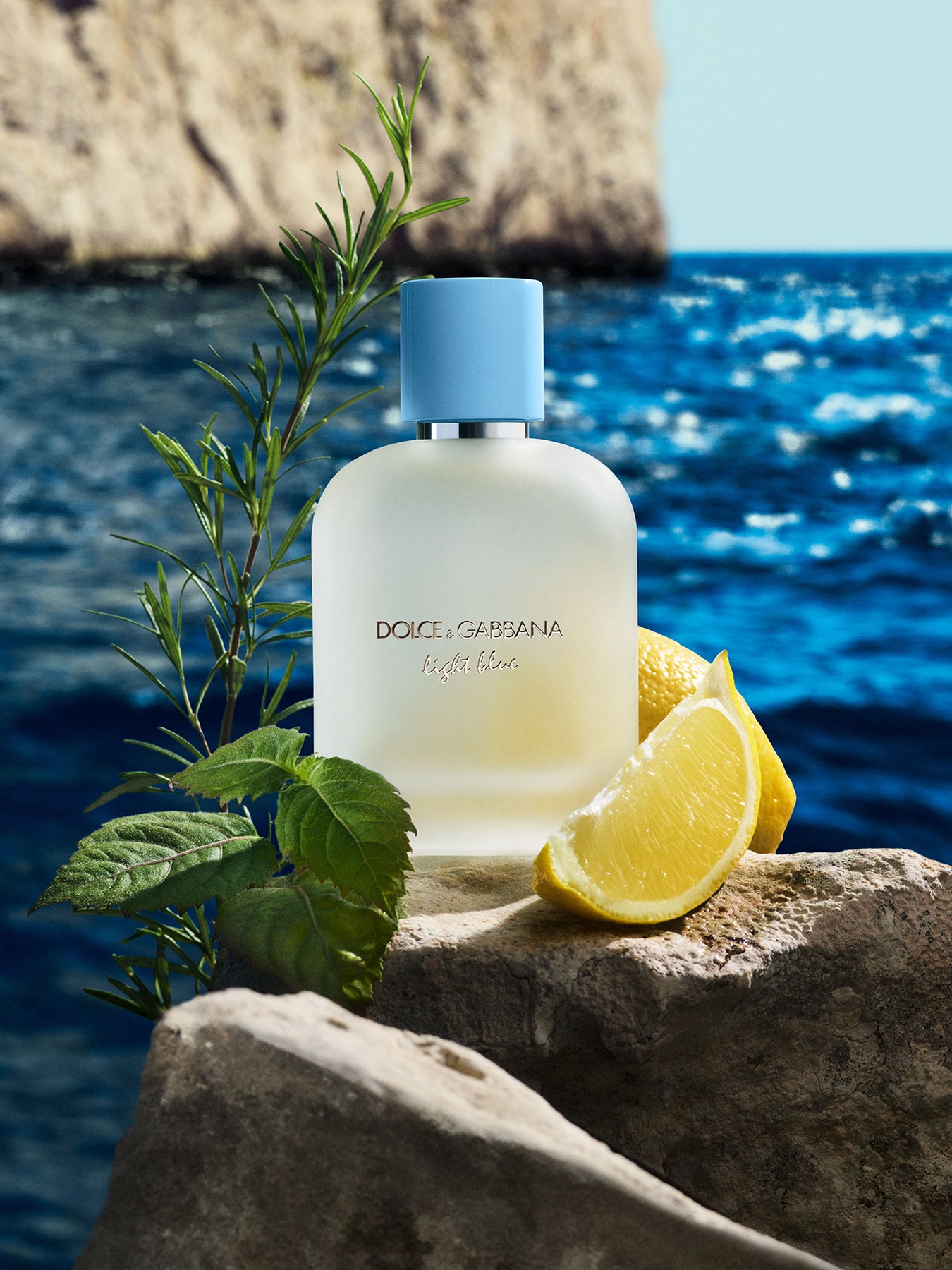 Light Blue Pour Homme Eau de Toilette 200 ml