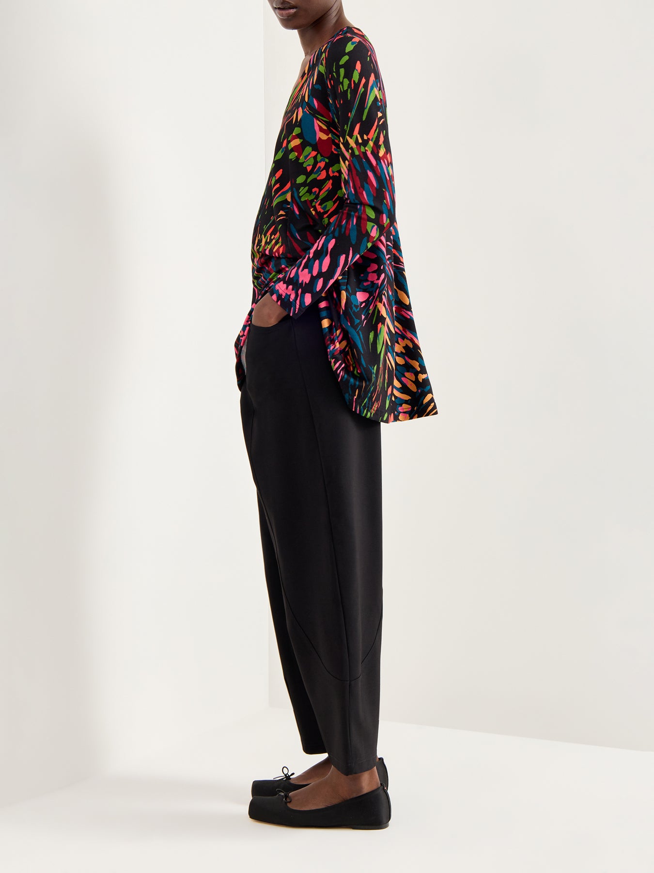 Bright Scattered Wings Top Multi